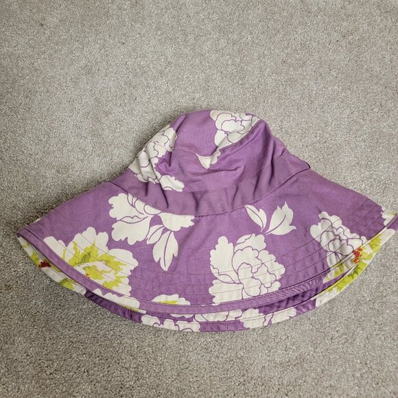 Banana Republic Accessories - Banana Republic Purple Floral Bucket Hat